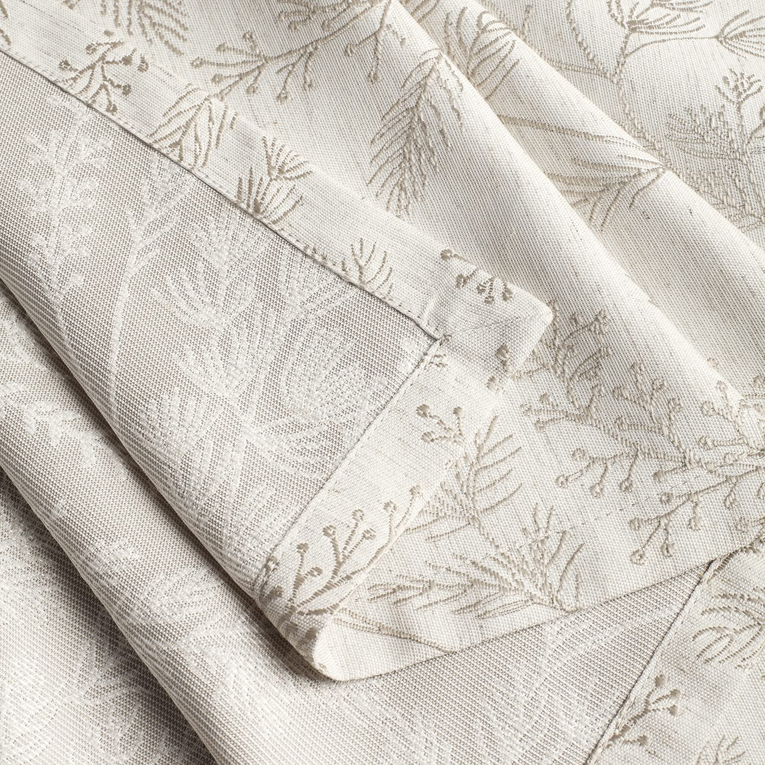 Chassic plain embroidered linen texture adds soft, refined charm.