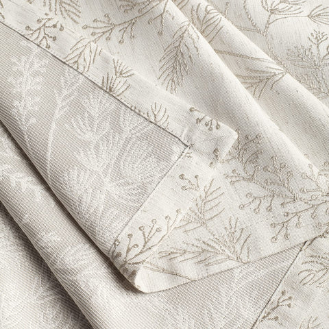 Chassic plain embroidered linen texture adds soft, refined charm.
