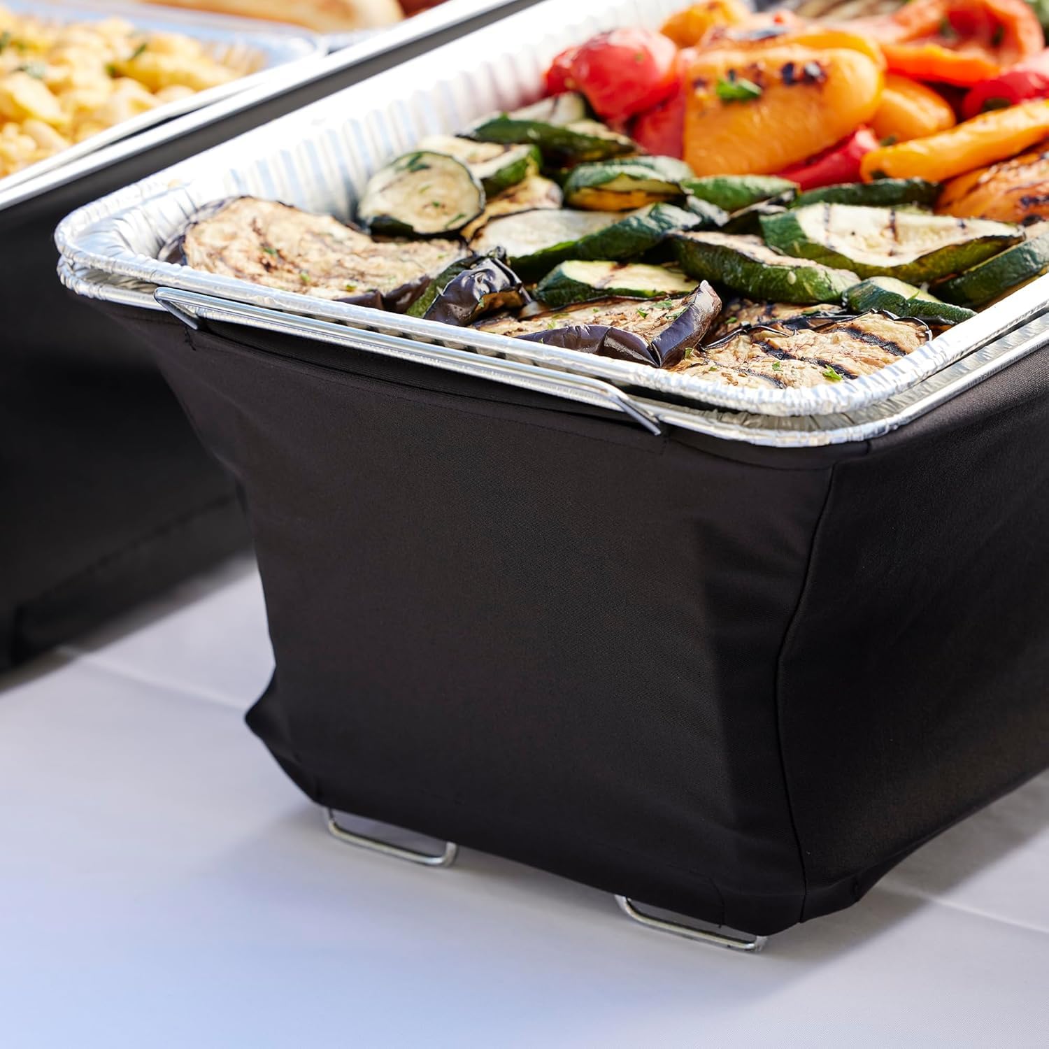 Built-in hand protection and hook-and-loop closure on Chef Master guards.
