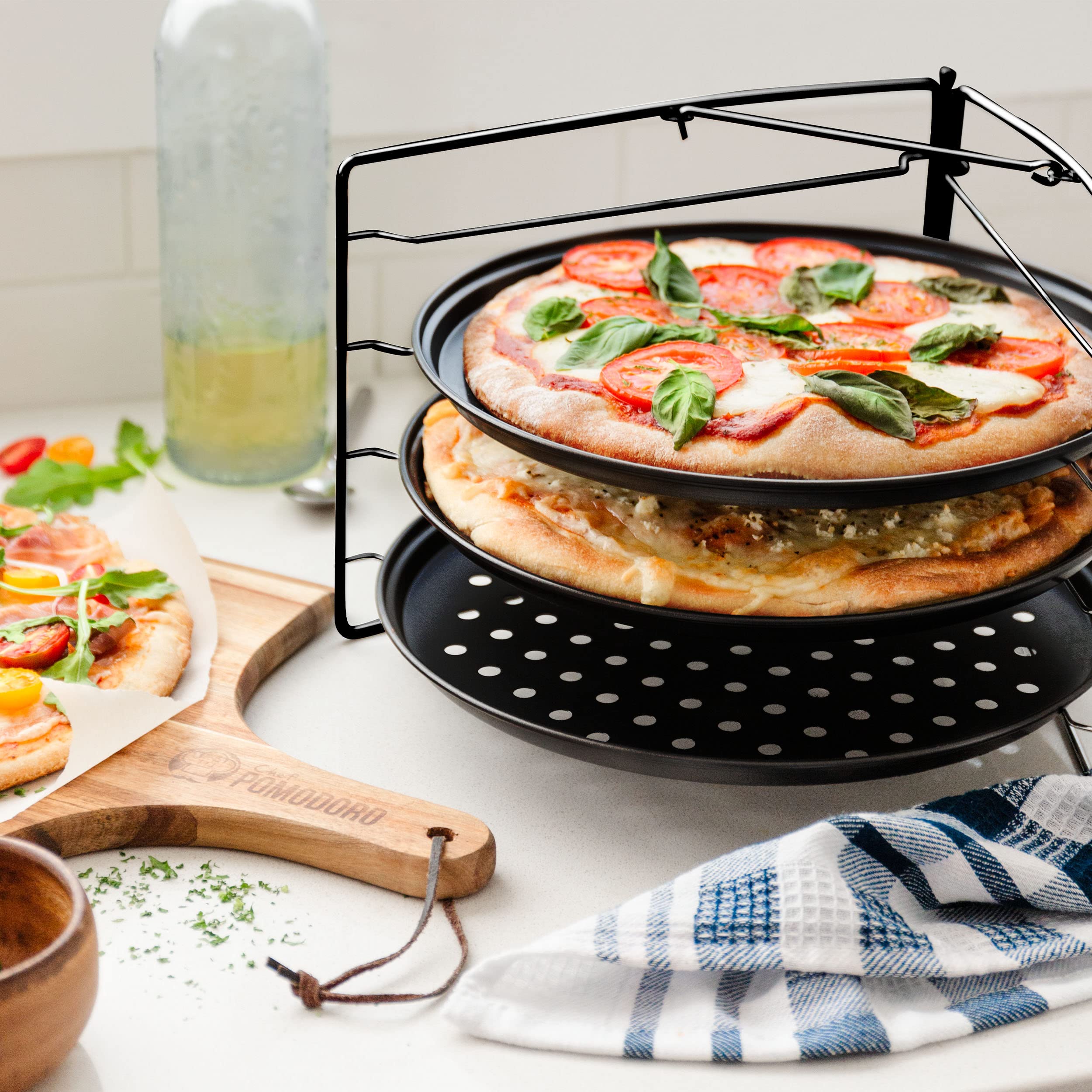 Chef Pomodoro versatile bakeware for pizza, snacks, and more.