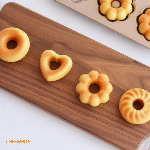 CHEFMADE donut mold edge-strengthened rim prevents warping during baking.