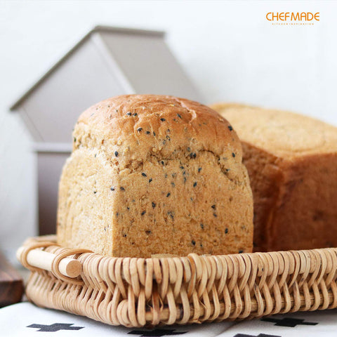 CHEFMADE Mini Pullman Pan showcases 0.55 lb dough capacity for mini loaves.