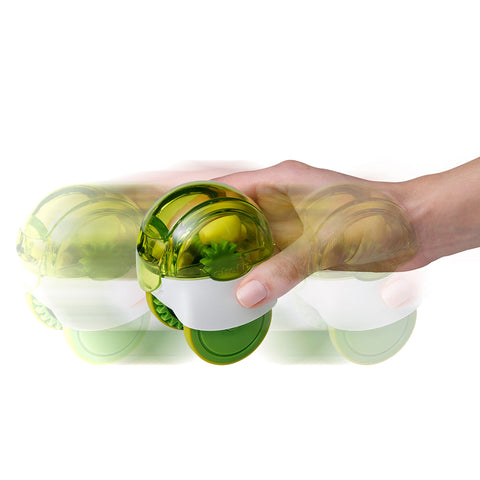 Top-rack dishwasher safe GarlicZoom XL for easy cleanup