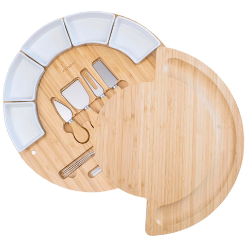 ChefSofi 16-inch board provides ample space for variety and artistry on the table.