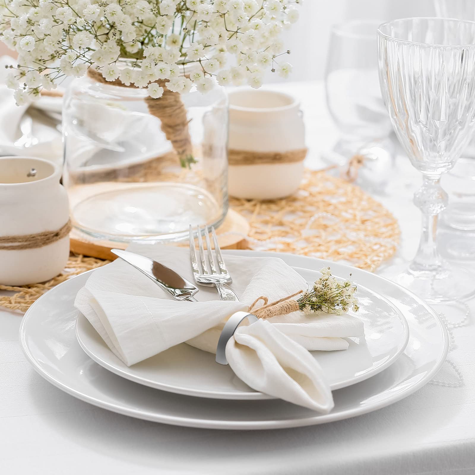 CHENGU 10-piece matte silver semicircle napkin rings set for everyday use.