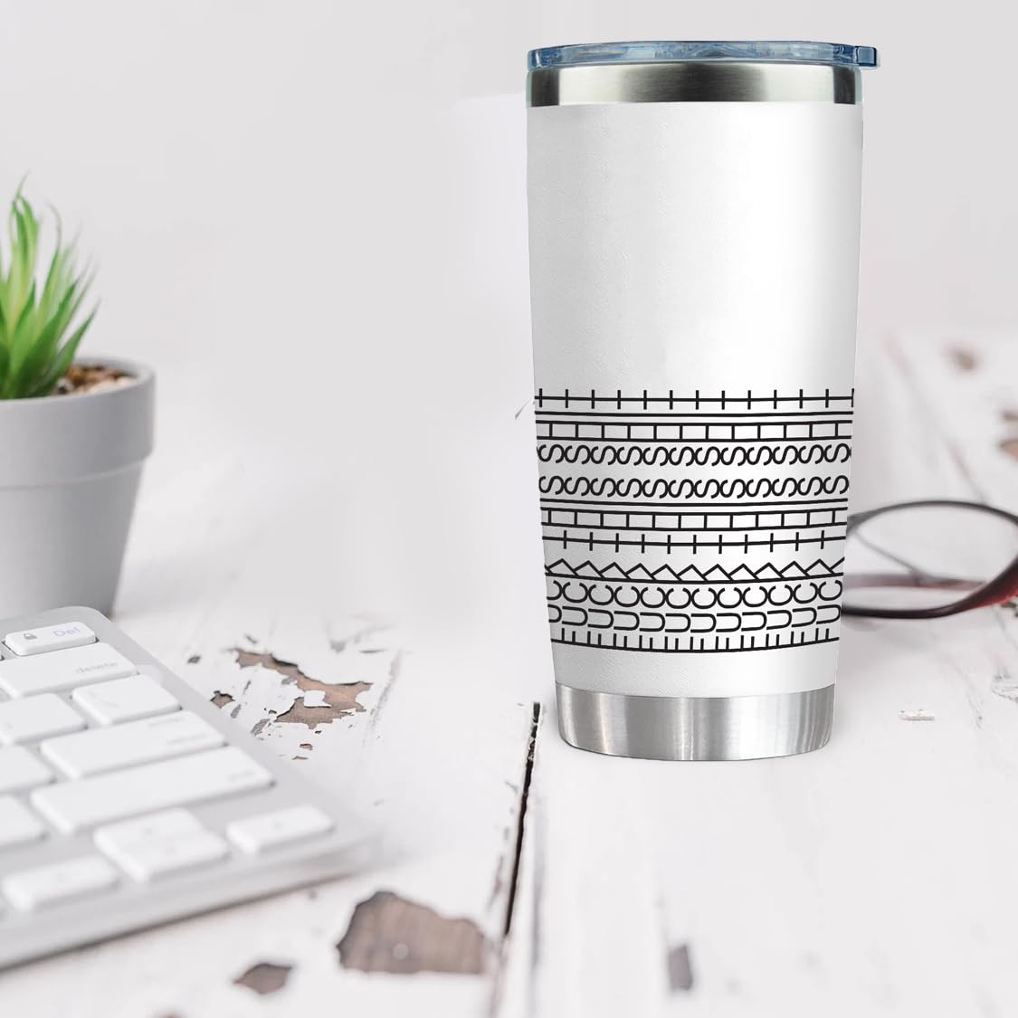 CHICKOR Hidden-message design adds humor while you sip at work.