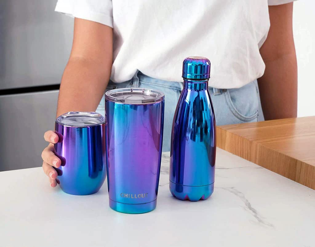 CHILLOUT LIFE sweat-free exterior stays comfortable to hold