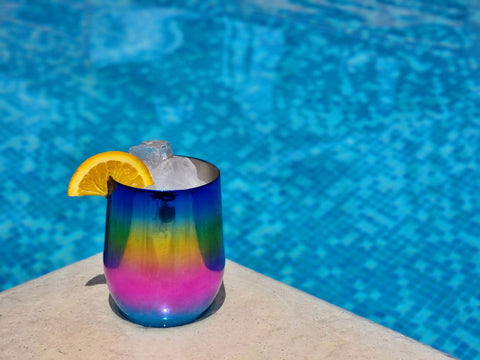 CHILLOUT LIFE unbreakable design endures drops during outdoor adventures.