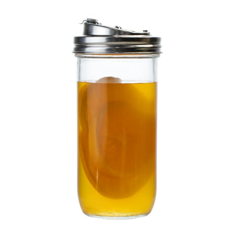 CHOULULUED versatile cap ideal for outdoor grilling and travel drinks.