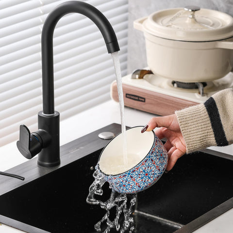 Chubacoo bowls are dishwasher-safe for easy cleanup after meals