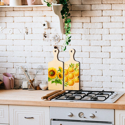 Chunful wooden serving board for cheese and fruit