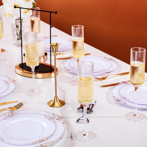 Ciaell crystal flutes featuring a cylinder design for modern tables