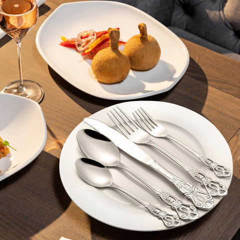 Cididu Retro Royal Silverware retro pattern detail adds vintage charm
