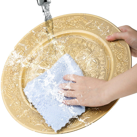 Cididu set of 12 plates provides ample decorative chargers for gatherings.