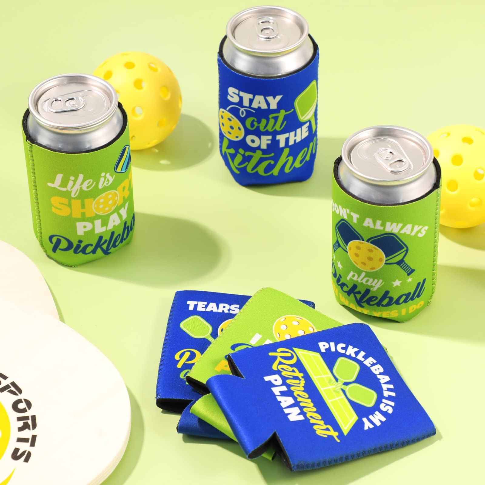 CiyvoLyeen pickleball can cooler with funny sayings adds party flair.