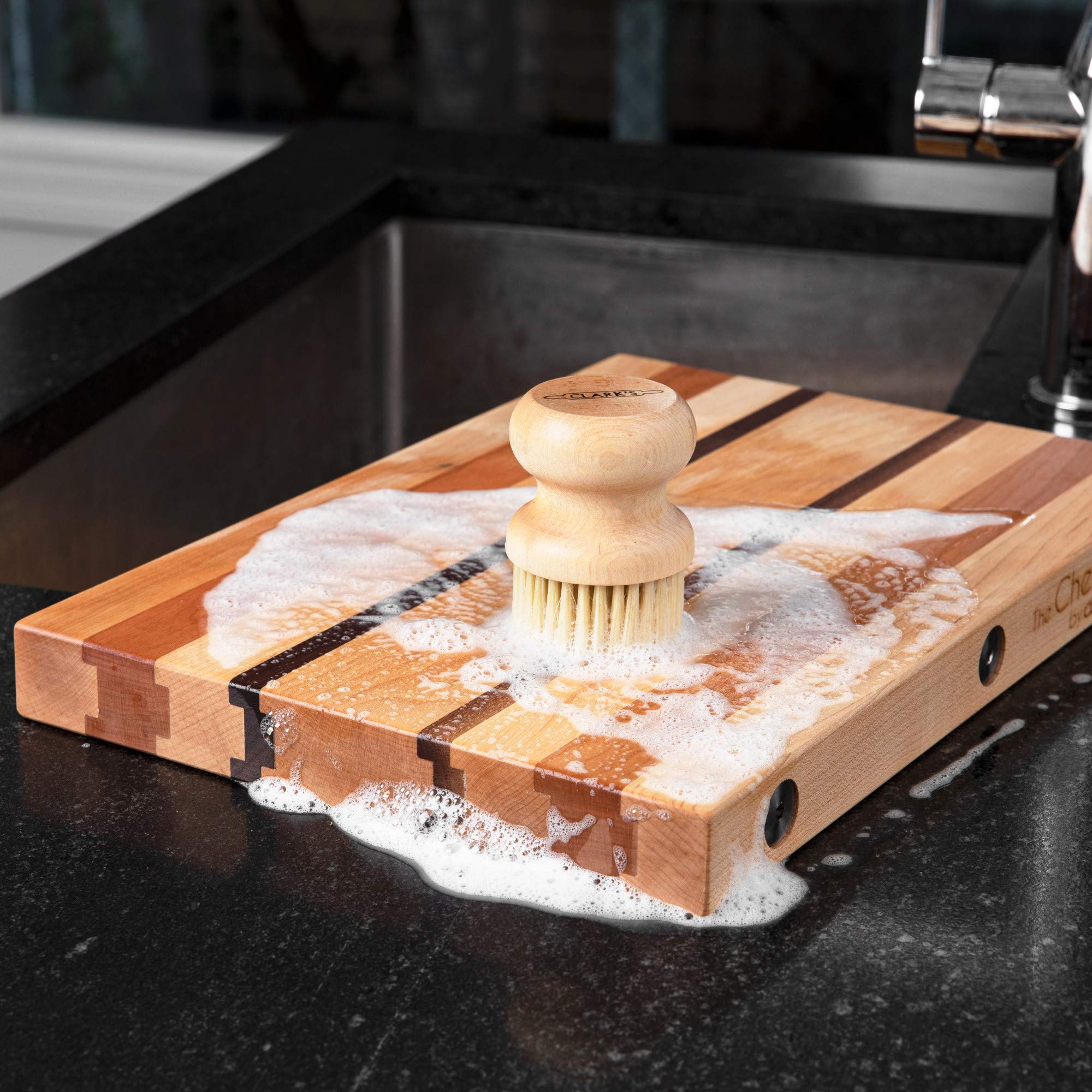Wood utensils benefiting from regular conditioning to prevent drying