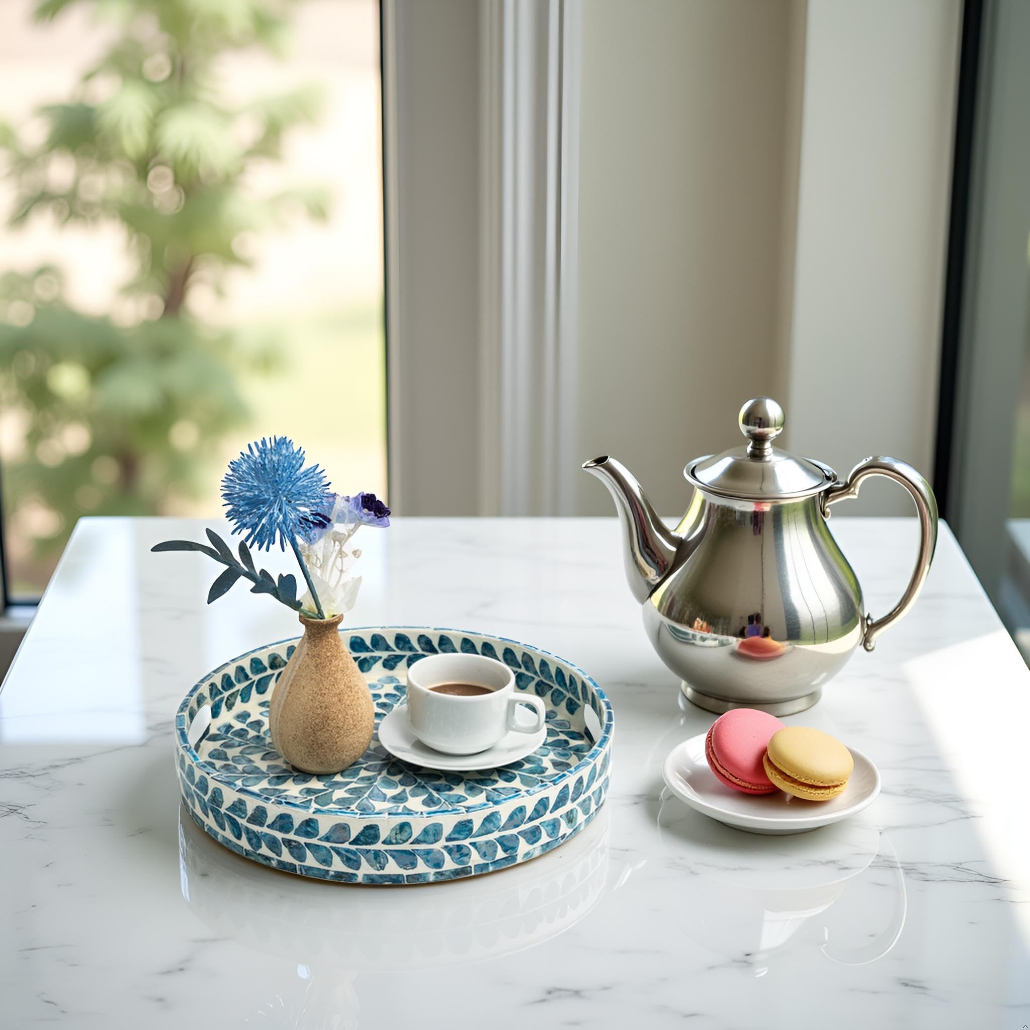 CLAYNIX round tray lip edge helps prevent spills during gatherings
