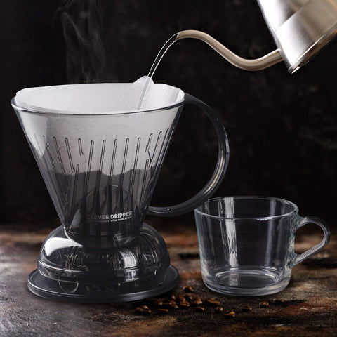 Clever BPA-free Tritan plastic for long-lasting use.