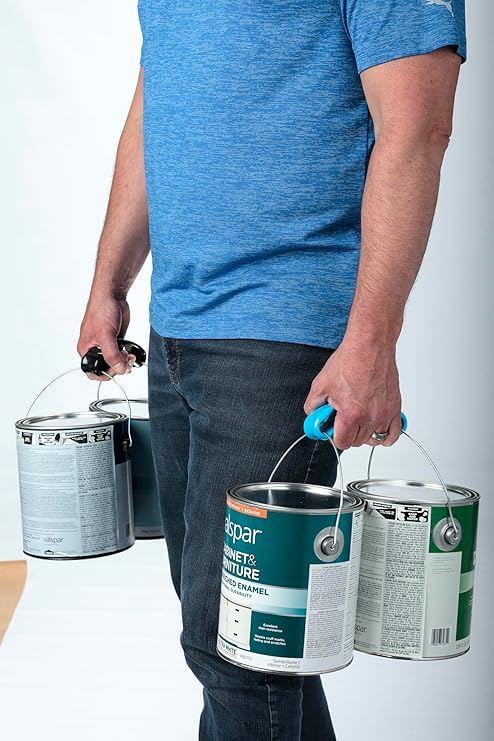 Click & Carry kitchen storage solution keeps bags neatly organized at home.