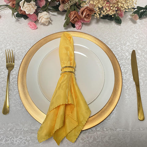 CN.JIAHE gold-accented charger plate designed for easy cleaning