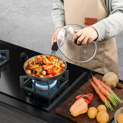 CnSneg 10.5-inch fit for cast iron skillets and pots.