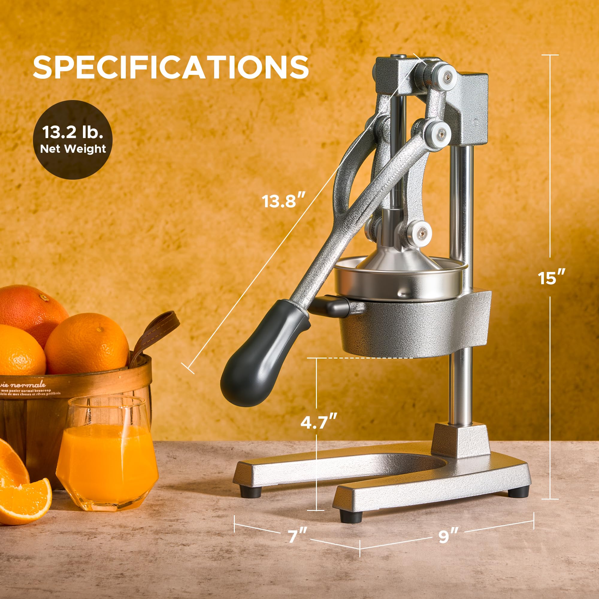CO-Z manual citrus juicer ergonomic handle offers comfortable grip during pressing.