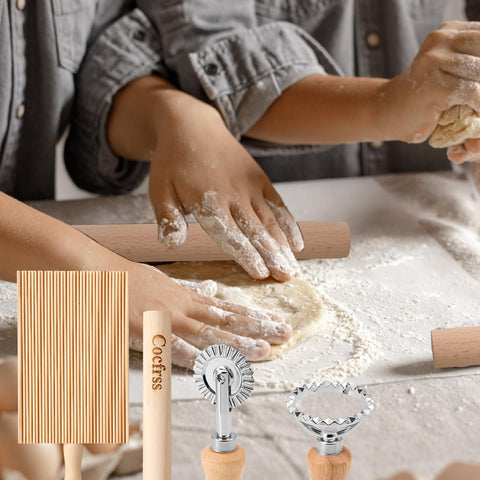 Cocfrss dough scraper for clean, precise cuts
