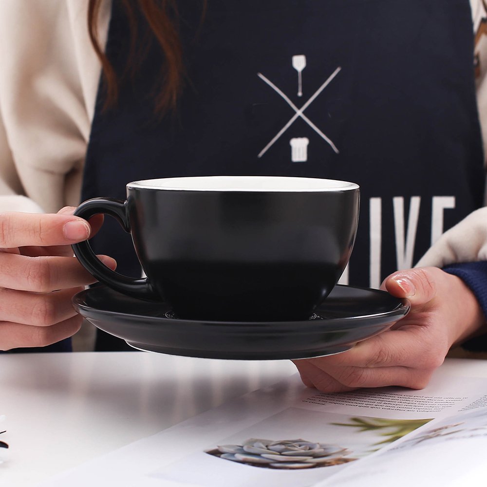 Coffeezone fine porcelain with round bottom supports smooth latte art pours