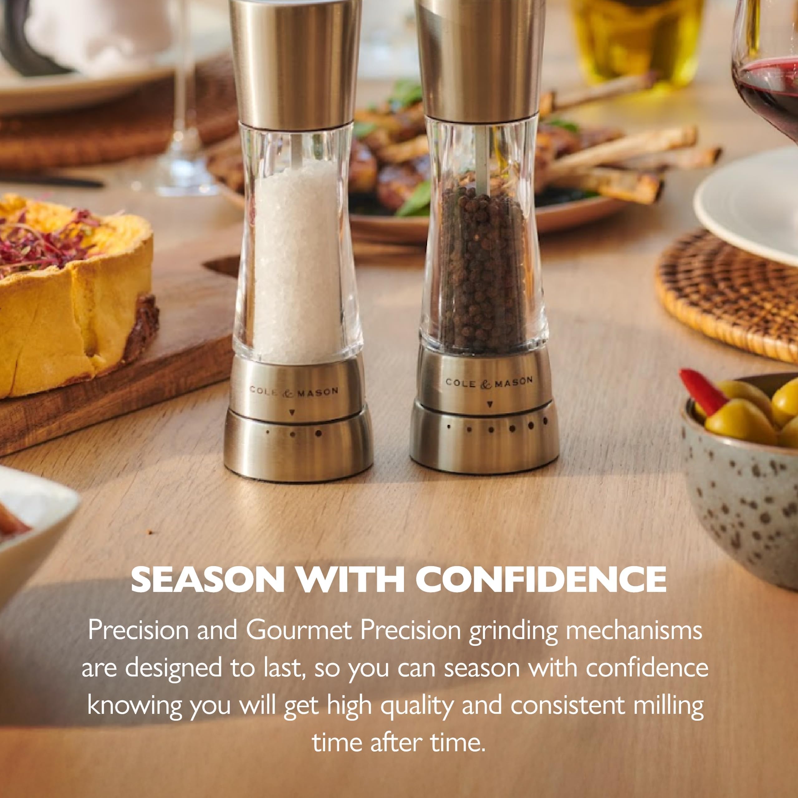 Six grinding levels allow tailoring coarseness on the Derwent pepper mill