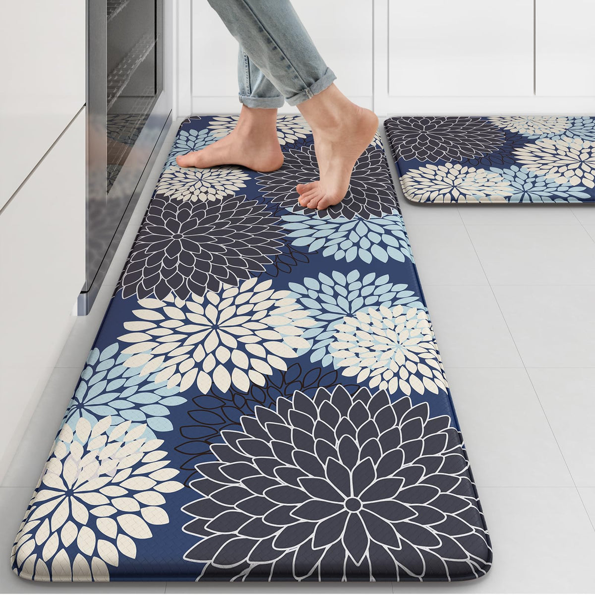 Collive Mutil-Blue boho kitchen mat with floral pattern for comfortable standing.