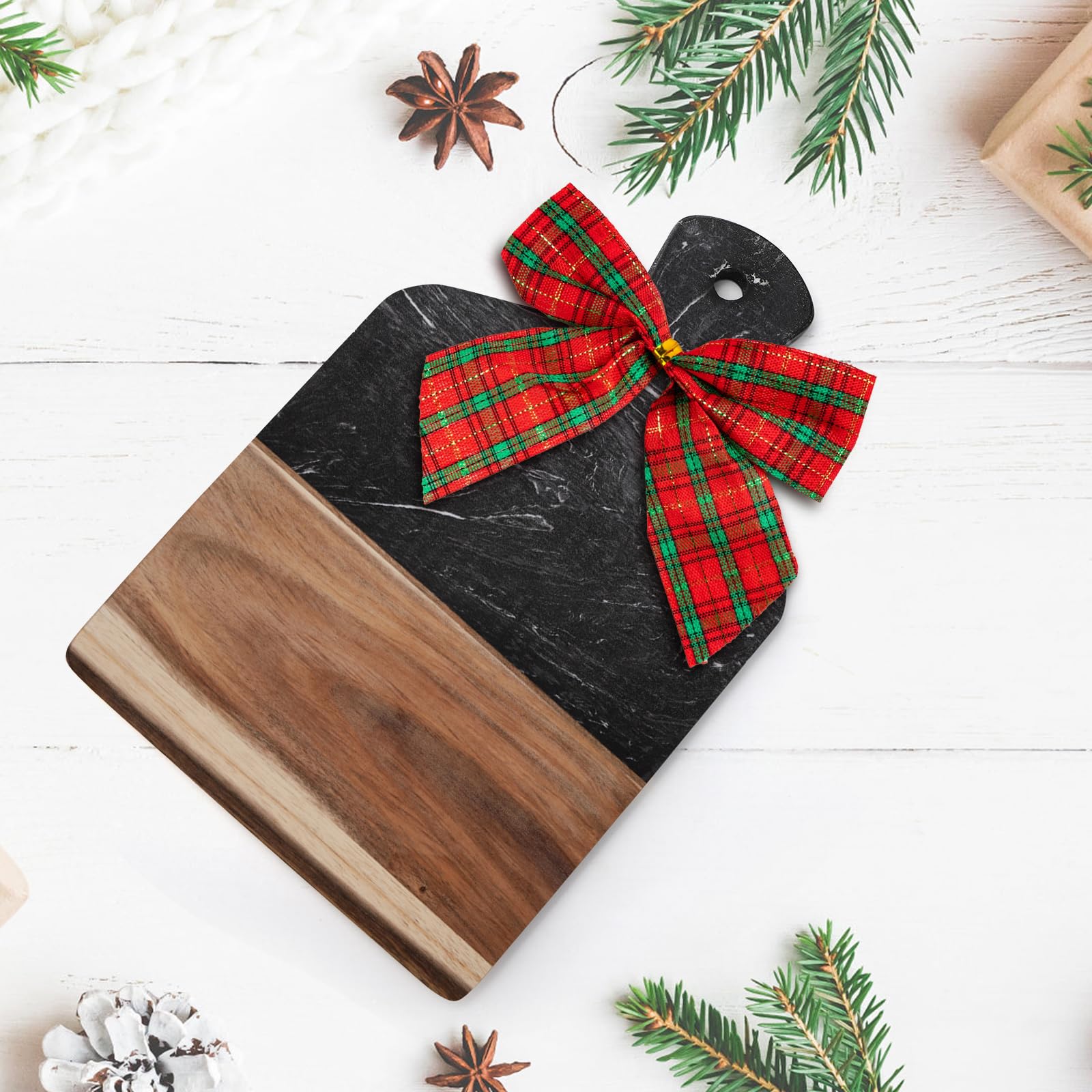 Coloch gift-ready board ideal for holidays and celebrations