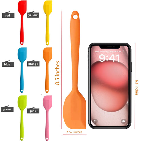 COLOGO dishwasher-safe spatula ready for easy cleanup after baking.