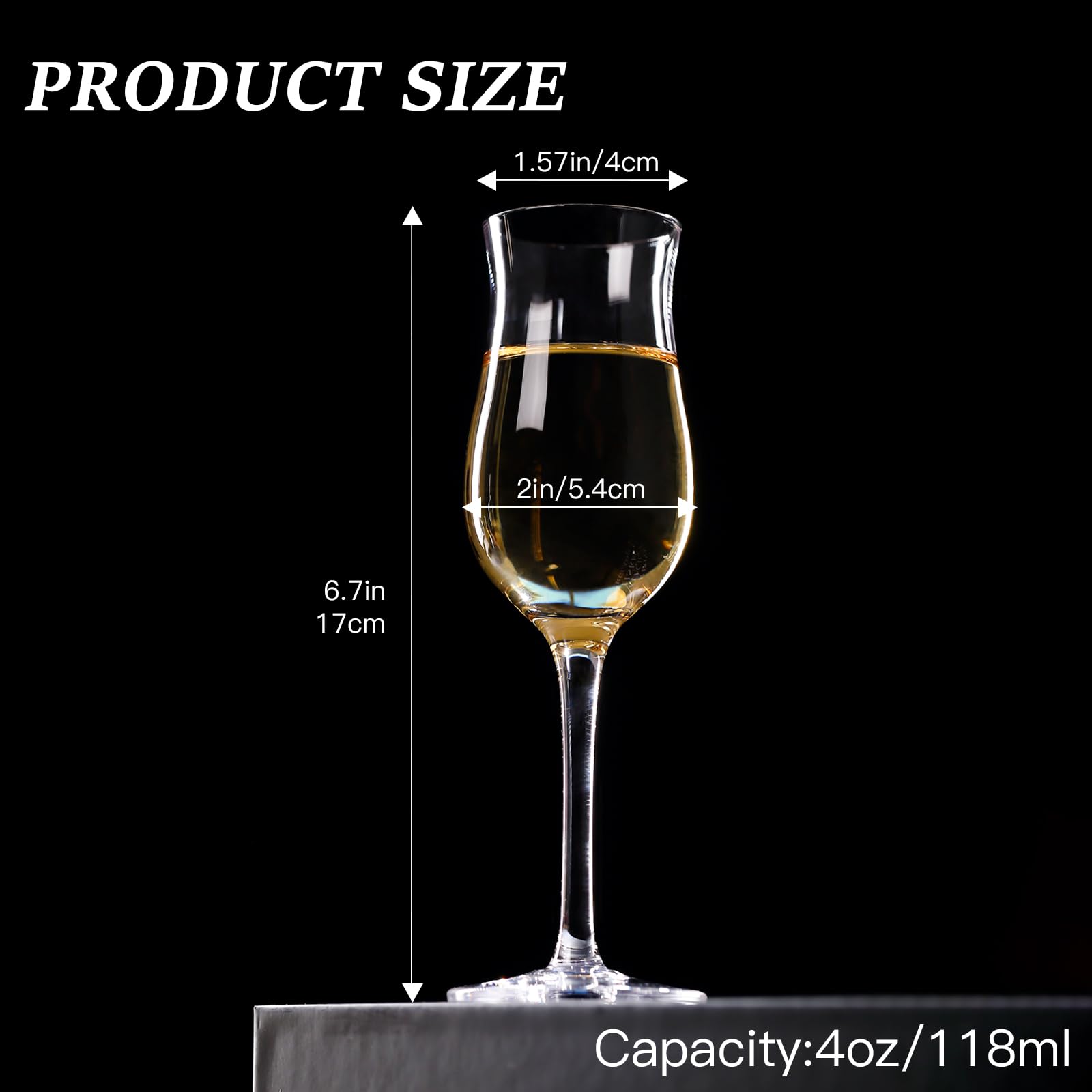 Comfit snifter glasses with short stems offer comfortable handling.
