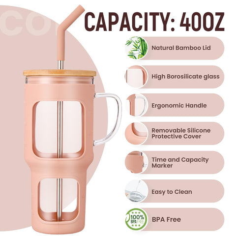 COMOOO bamboo lid on amber tumbler emphasizes secure seal and stylish presentation.