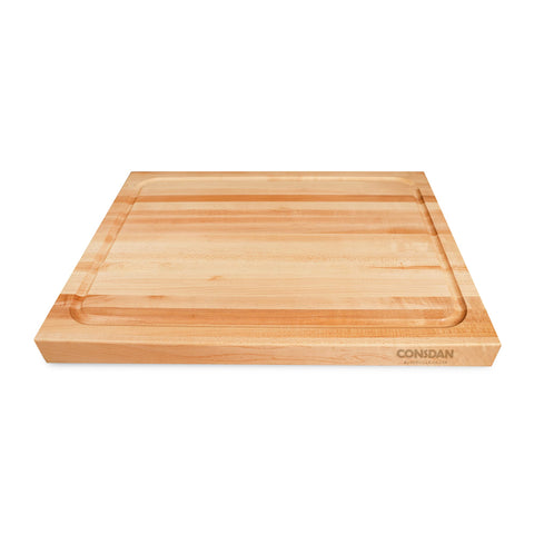 CONSDAN polished handle grooves provide a comfortable grip during prep.