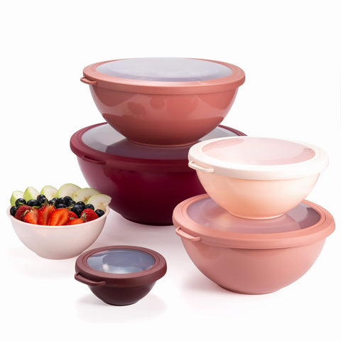 COOK WITH COLOR rose set in a small space kitchen for versatile cooking