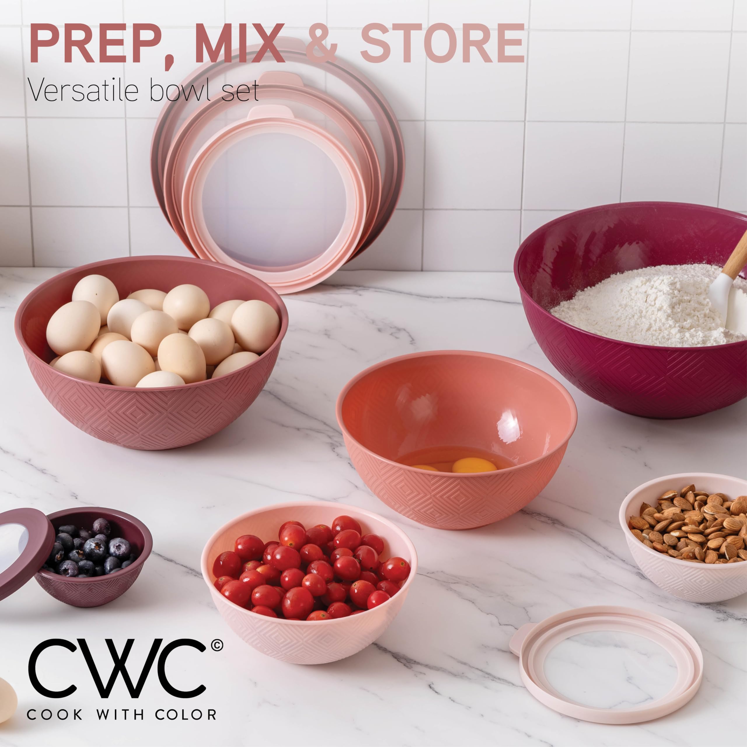 Tight-fitting lids seal spills for on-the-go meal prep