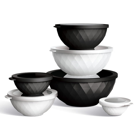 COOK WITH COLOR lids seal tightly for reliable storage and transport
