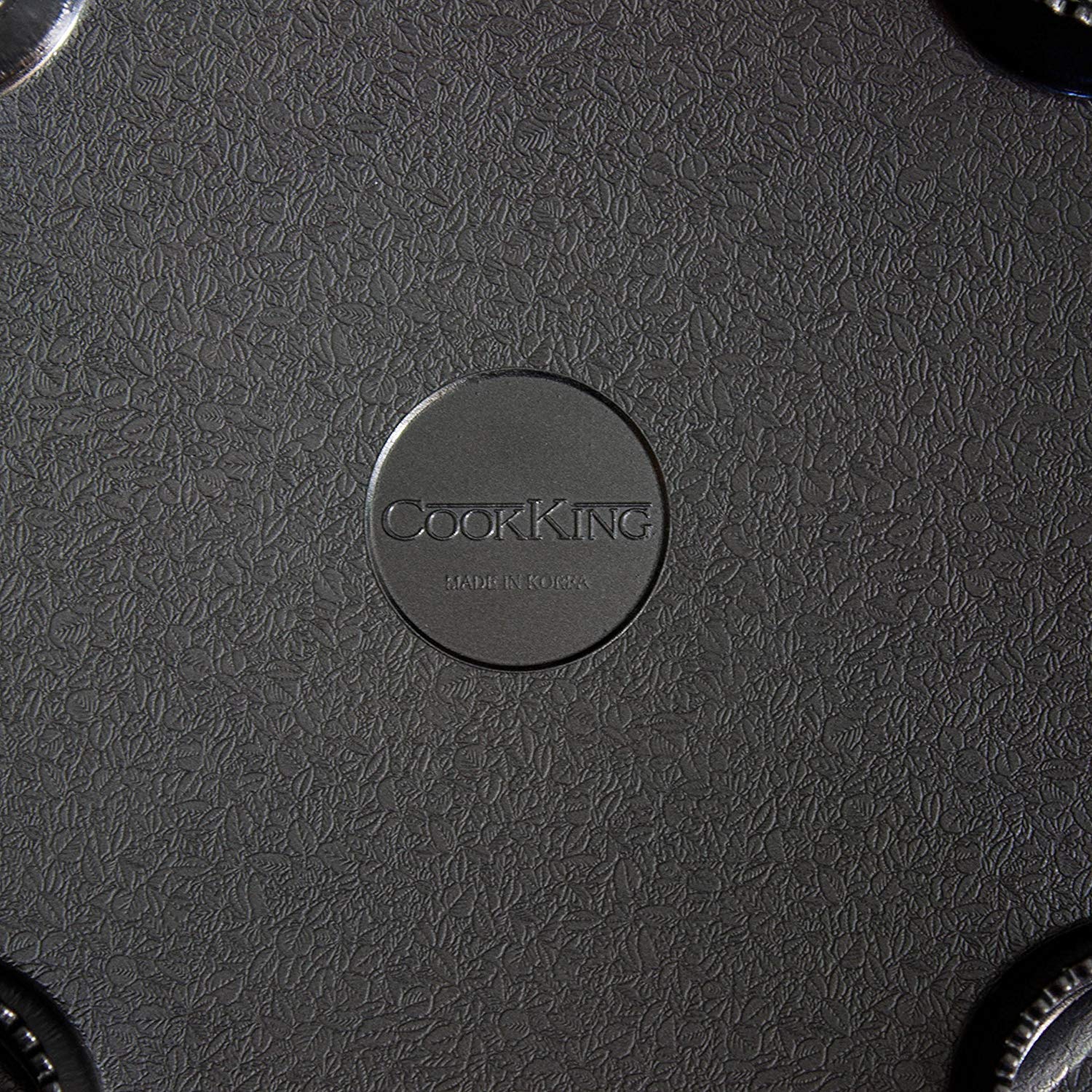 COOKKING Master Grill Pan easy cleanup after grilling thanks to nonstick surface