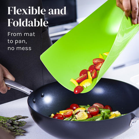 Cooler Kitchen waffle-grip bottom prevents slipping on countertops during use.