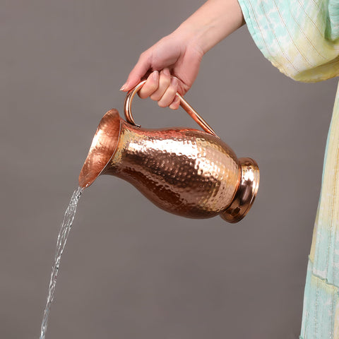 Eco-friendly copper design supports sustainable hydration habits