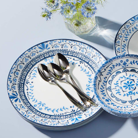 Corelle Portofino appetizer plate close-up showing crisp edge and tile pattern for casual entertaining.