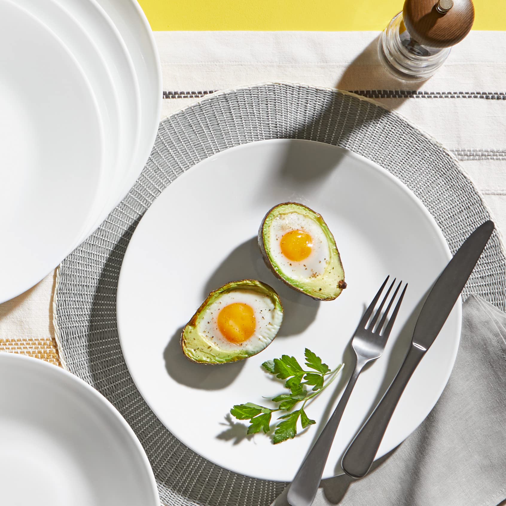 Corelle Vitrelle chip-resistant glass supports everyday dining.