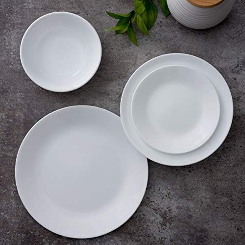 Corelle White Winter Frost plate close-up highlighting durable Vitrelle glass for daily use