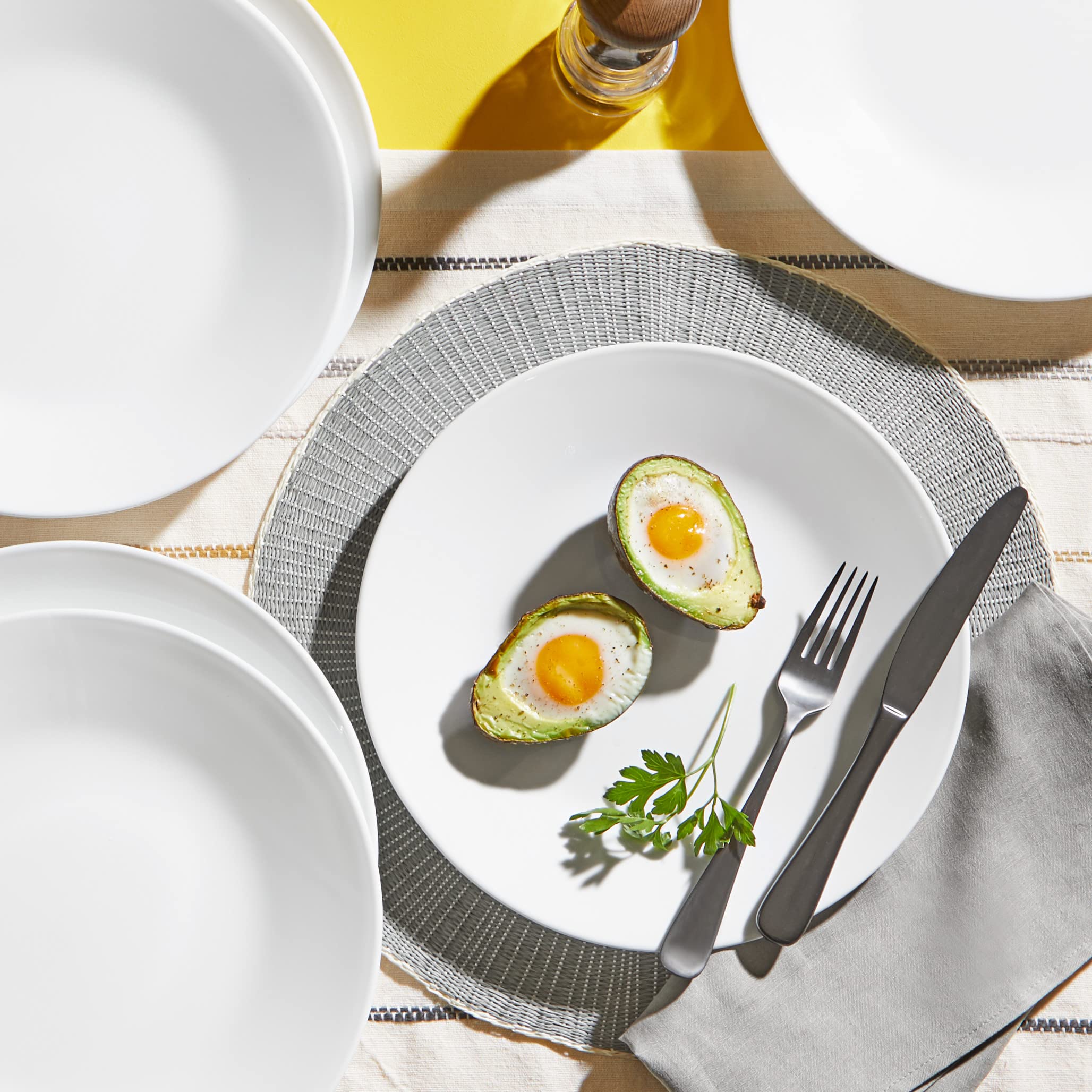 Corelle Winter Frost White eco-friendly choice made with recycled glass.