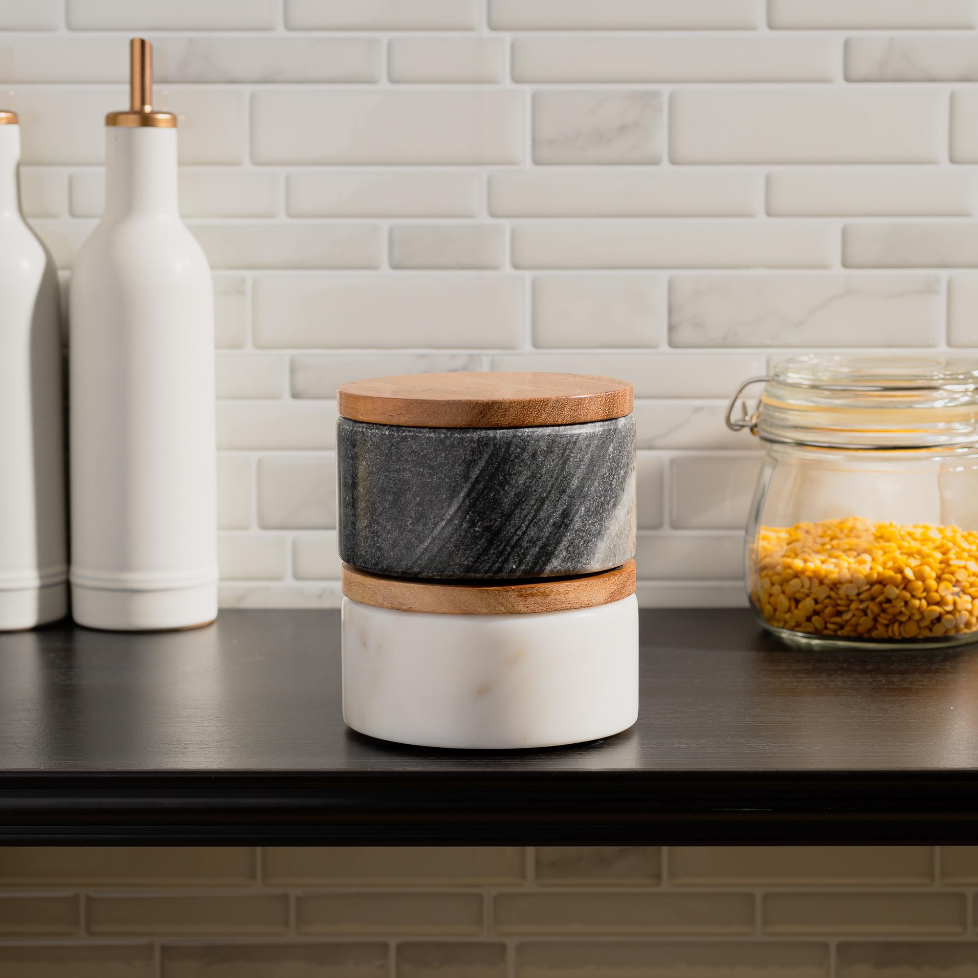 Cork & Mill included spoon beside lid for convenient seasoning