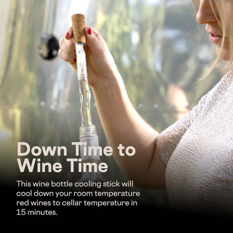 Corkcicle Air pour into glass with built-in aerator for aroma