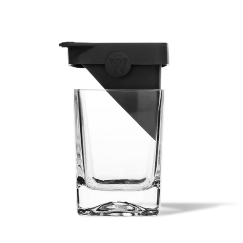 Corkcicle Whiskey Wedge bottle pour showing even cooling without quick dilution