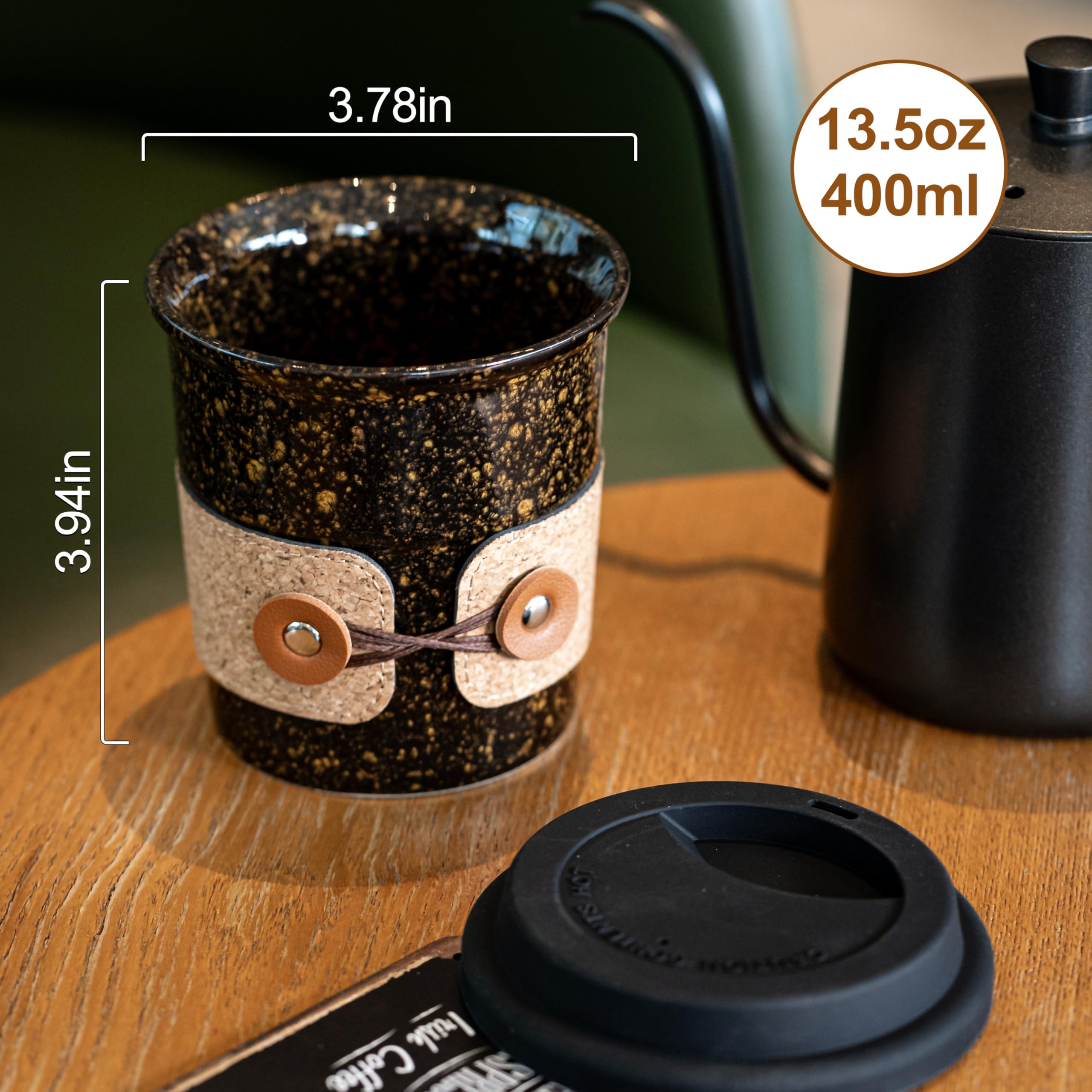 Cormomu spill-proof tumbler with leather band for secure grip