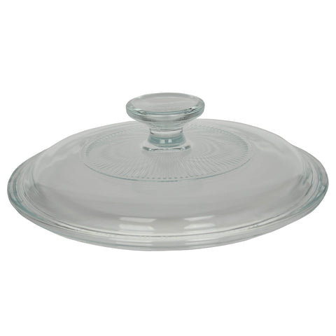 Close-up of the Corningware G-5C lid showing a secure fit and stain-resistant glass.